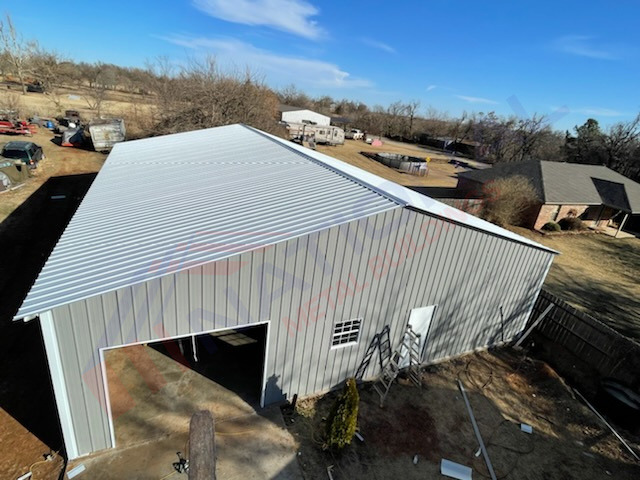 Metal Building Design for Maximum Efficiency and Productivity Metal Building Design for Maximum Efficiency and Productivity